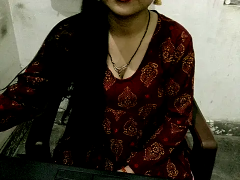 Snapshot of RIYA_SOOD chatting on October 2025 05:20:02 PM RIYA SOOD online show from October 2025 05:20:02 PM