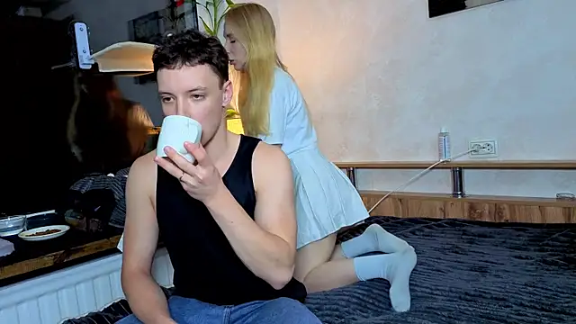 Emily0303 online show from October 2025 06:52:02 PM