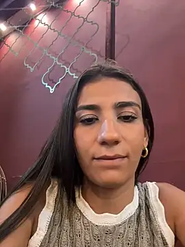 Snapshot of -juicy_ chatting on November 2025 10:31:02 PM -juicy online show from November 2025 10:31:02 PM