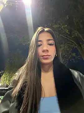 -juicy  online show from March 2026 11:31:01 PM