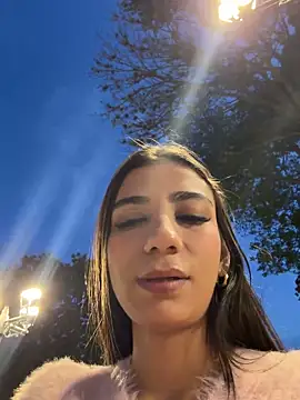 -juicy  online show from March 2026 11:20:02 PM