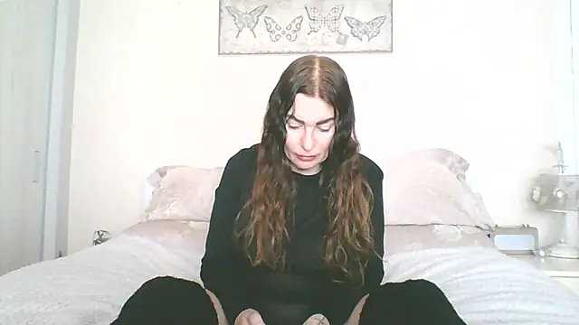 EllaKent online show from April 2026 09:15:01 AM