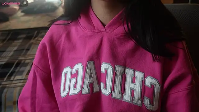 NidhiChandra online show from December 2025 07:23:02 PM