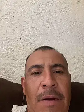 Chillo956 online show from March 2026 09:22:02 PM