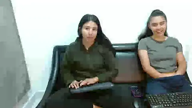 Cristalll 0925 online show from October 2025 11:27:02 PM