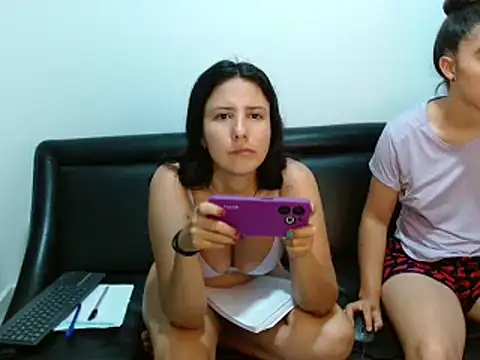 Cristalll 0925 online show from November 2025 12:22:01 AM