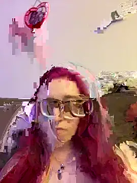 Snapshot of MommaBigTits24 chatting on February 2026 03:18:01 AM MommaBigTits24 online show from February 2026 03:18:01 AM