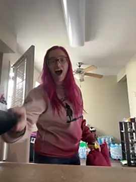 Snapshot of MommaBigTits24 chatting on March 2026 05:07:01 PM MommaBigTits24 online show from March 2026 05:07:01 PM