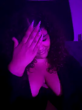 1n0nlythroat online show from September 2025 11:21:02 AM