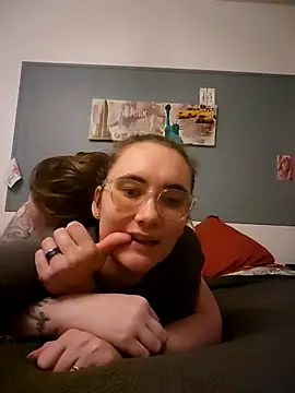 AndHerXO online show from February 2026 09:02:02 PM