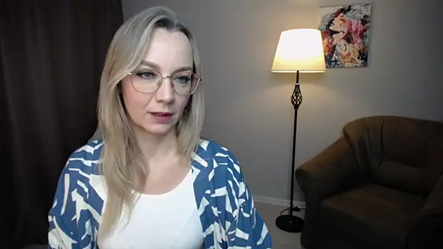 Ava Elior online show from November 2025 10:37:02 AM