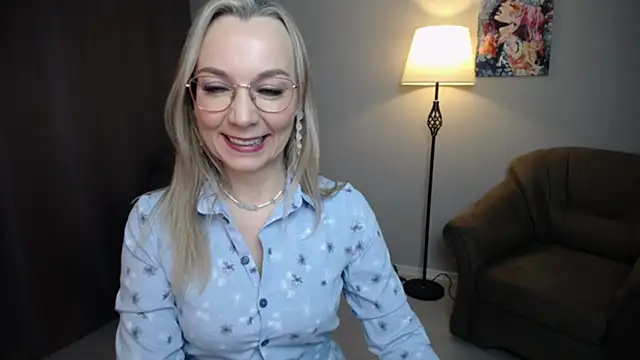 Ava Elior online show from December 2025 11:17:01 AM