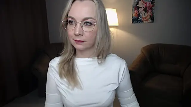 Ava Elior online show from April 2026 11:11:01 AM