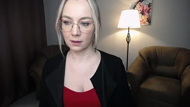 Ava Elior online show from April 2026 11:43:01 AM