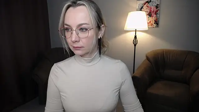 Ava Elior online show from April 2026 11:24:01 AM