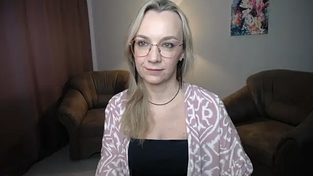 Ava Elior online show from July 2026 10:19:02 AM