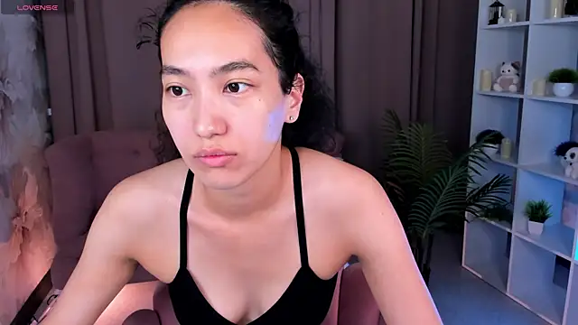 Snapshot of FlirtyAura chatting on July 2026 03:26:01 AM FlirtyAura online show from July 2026 03:26:01 AM