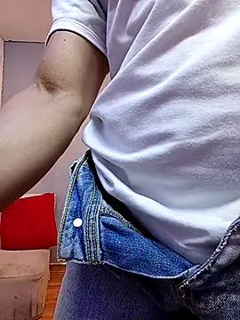 jhonny thes28 online show from December 2025 06:37:02 PM