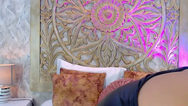 MelodyCarsson online show from May 2026 12:35:01 PM