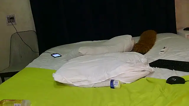 Snapshot of Ivysol chatting on October 2025 04:29:01 PM Ivysol online show from October 2025 04:29:01 PM