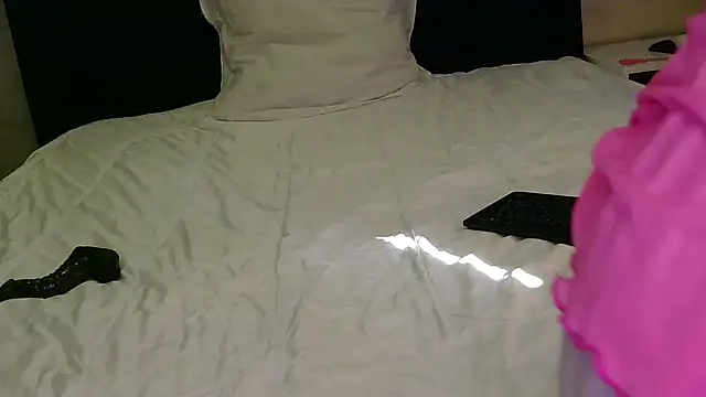 Ivysol online show from November 2025 05:28:02 AM