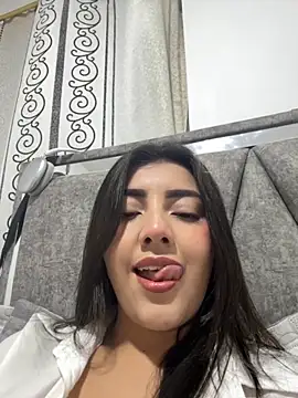 Lupe 19 online show from October 2025 11:14:01 PM