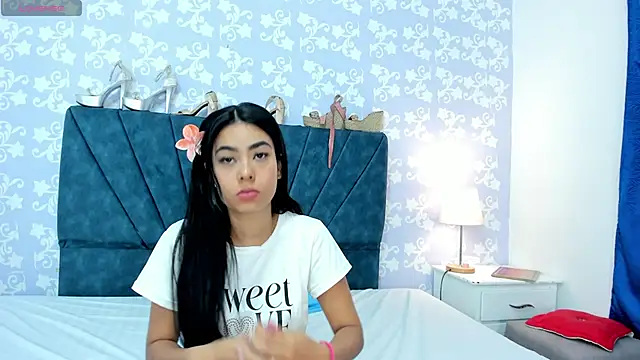 KatySweetas online show from December 2025 07:32:01 PM