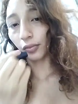 amelie sex online show from March 2026 05:02:01 PM