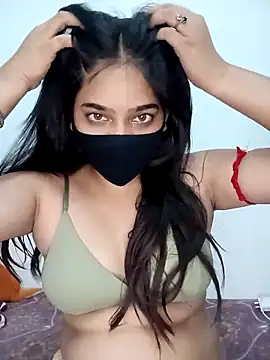Snapshot of Snehabeauti chatting on April 2026 04:59:01 PM Snehabeauti online show from April 2026 04:59:01 PM
