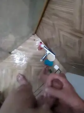 Snapshot of Pio185 chatting on February 2026 09:09:02 PM Pio185 online show from February 2026 09:09:02 PM