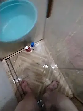 Snapshot of Pio185 chatting on February 2026 09:12:02 PM Pio185 online show from February 2026 09:12:02 PM