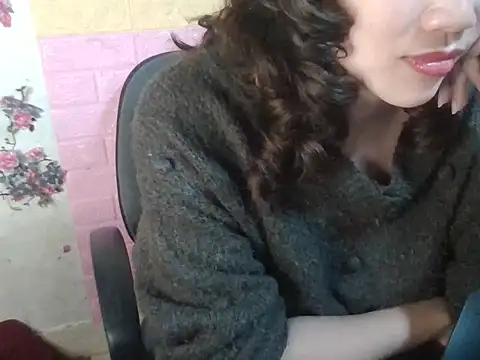 Lovelyx0x online show from February 2026 01:29:02 PM