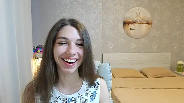 KellyShines online show from June 2026 03:21:02 PM