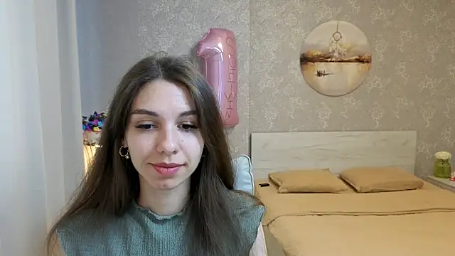 KellyShines online show from June 2026 11:23:02 AM