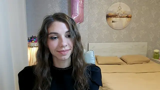 KellyShines online show from June 2026 03:14:02 PM