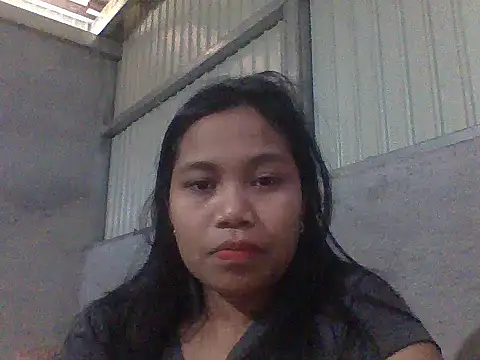 Veeluna16 online show from November 2025 11:51:01 PM