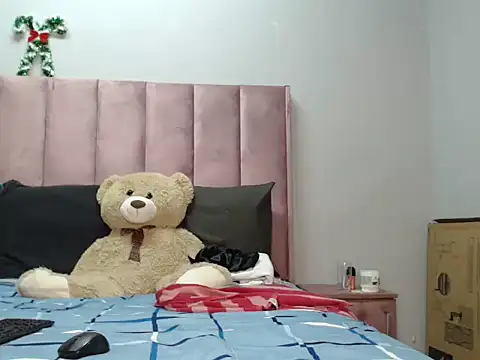 Abby 108 online show from February 2026 06:25:02 PM