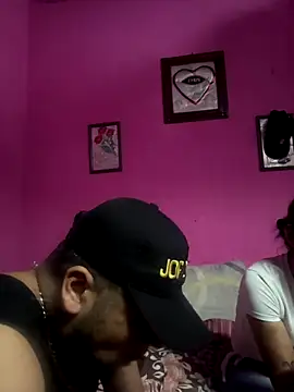 RandalHot online show from December 2025 04:40:01 AM