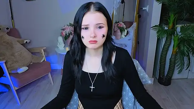 Leila xxBaby online show from October 2025 01:18:01 PM