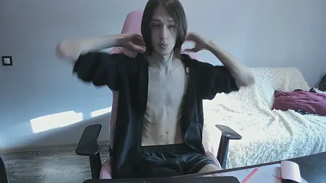 eleganc3 online show from February 2026 07:50:01 AM