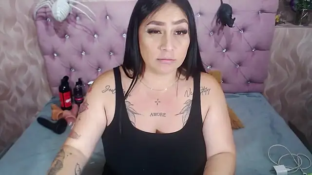 Naomi Braunx online show from October 2025 12:55:02 AM