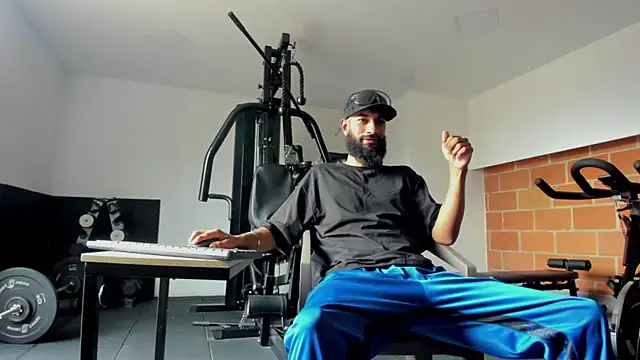 Snapshot of Damian_Shakur chatting on November 2025 12:26:01 PM Damian Shakur online show from November 2025 12:26:01 PM