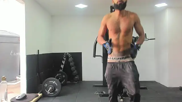 Damian Shakur online show from December 2025 12:23:02 PM