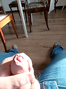 lobike90 online show from January 2026 01:02:01 PM