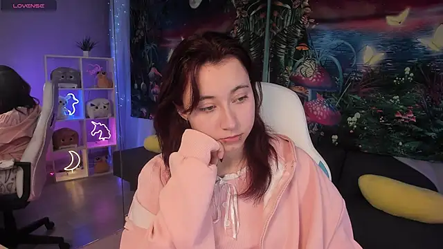 ClaraParks online show from October 2025 06:13:02 PM