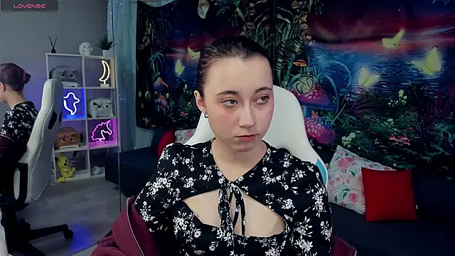 ClaraParks online show from December 2025 08:15:01 PM