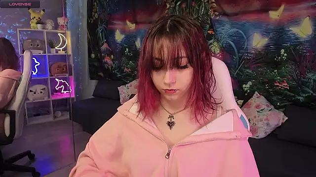 ClaraParks online show from February 2026 06:41:02 PM