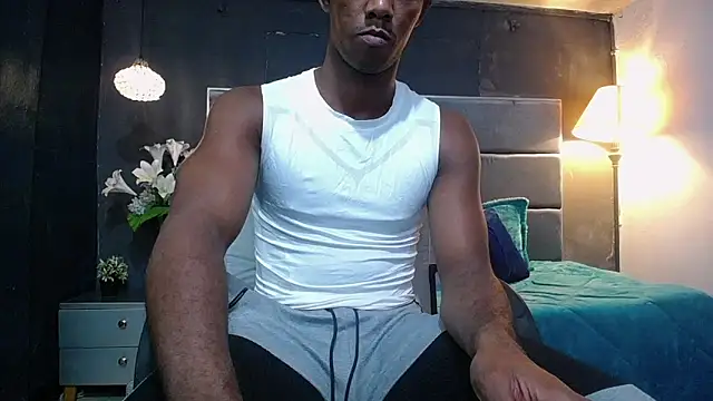 Snapshot of blackbignude chatting on November 2025 01:48:01 AM blackbignude online show from November 2025 01:48:01 AM