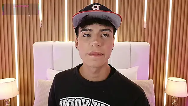 Dulcey  online show from February 2026 04:19:01 AM