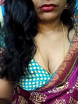 Snapshot of Dharshini_7 chatting on October 2025 06:30:02 PM Dharshini 7 online show from October 2025 06:30:02 PM